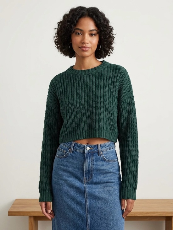 Forever 21 Sweaters - Forever 21 Green Crop Knit Sweater